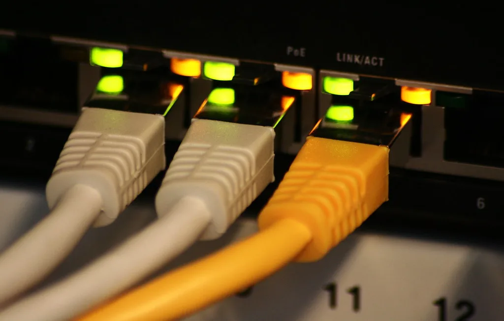 VLAN Explained: A Virtual Local Network at Home